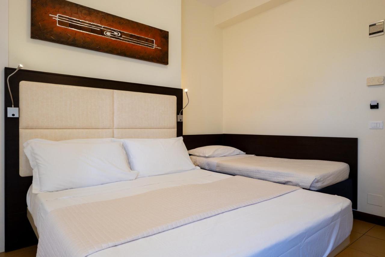 Hotel City Ρίμινι Εξωτερικό φωτογραφία