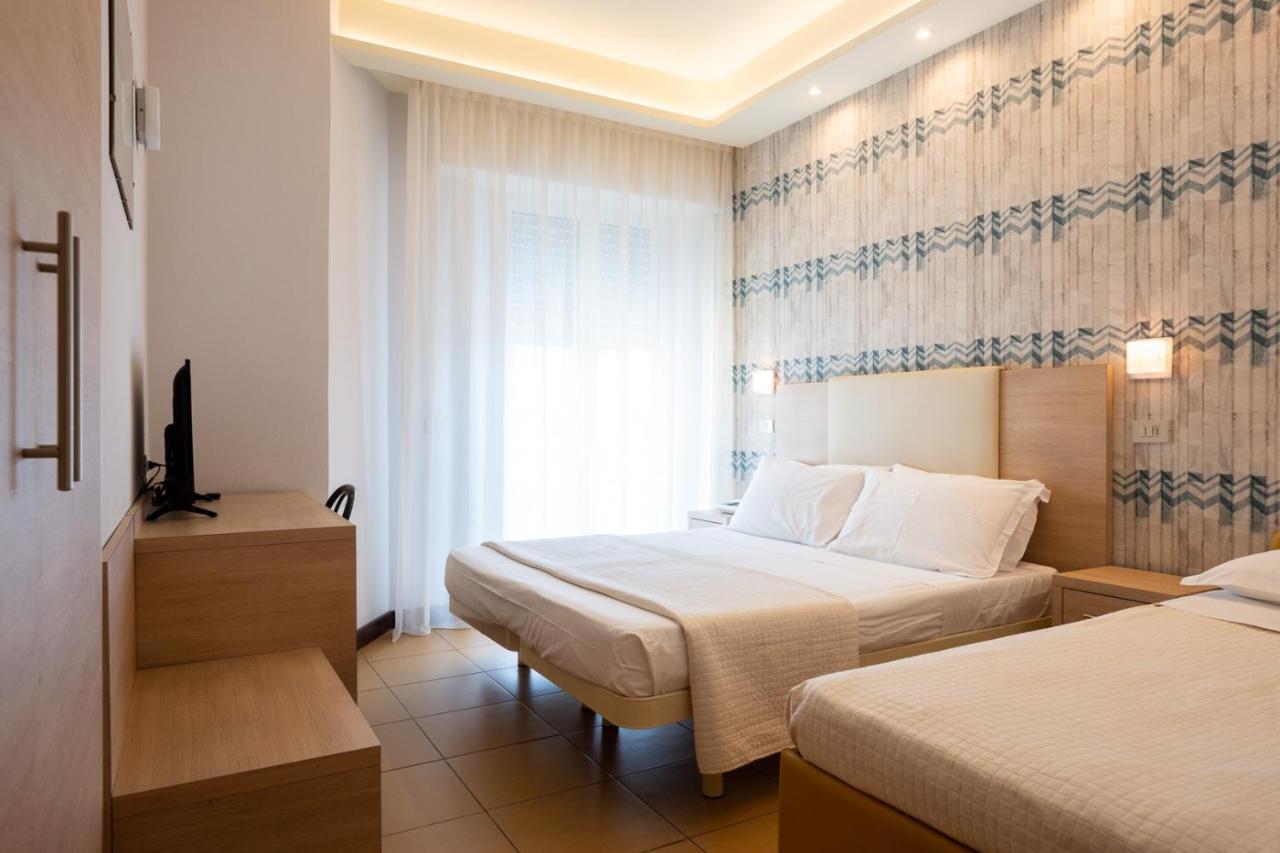 Hotel City Ρίμινι Εξωτερικό φωτογραφία