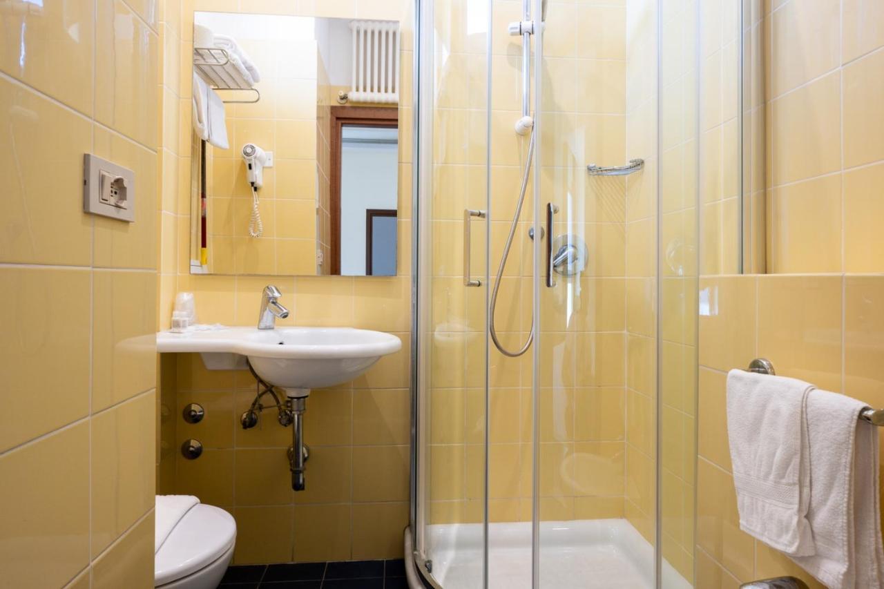 Hotel City Ρίμινι Εξωτερικό φωτογραφία