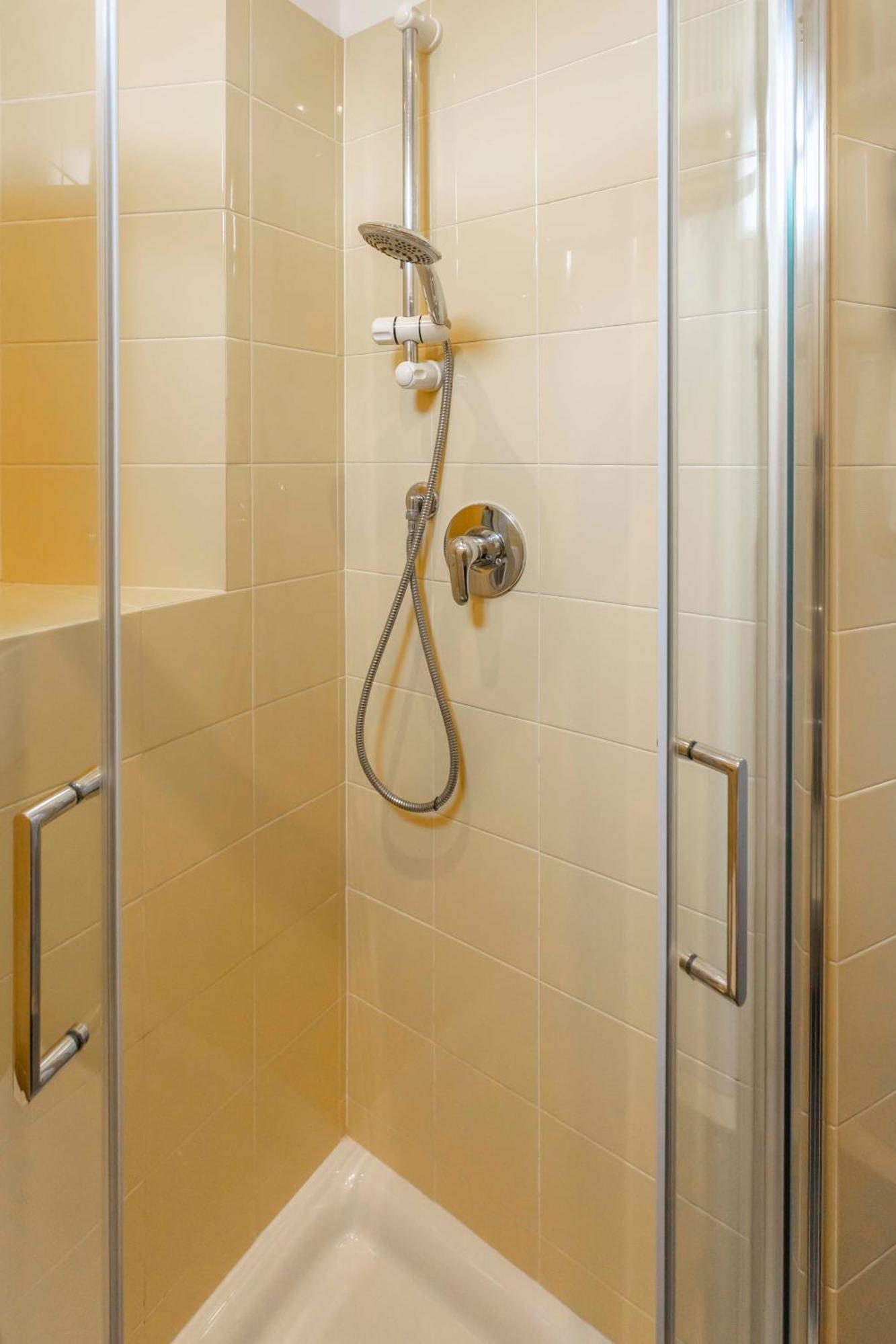 Hotel City Ρίμινι Εξωτερικό φωτογραφία