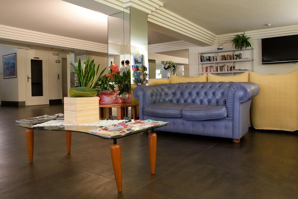 Hotel City Ρίμινι Εξωτερικό φωτογραφία